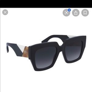 Fendi Oversized Sunglasses🔥